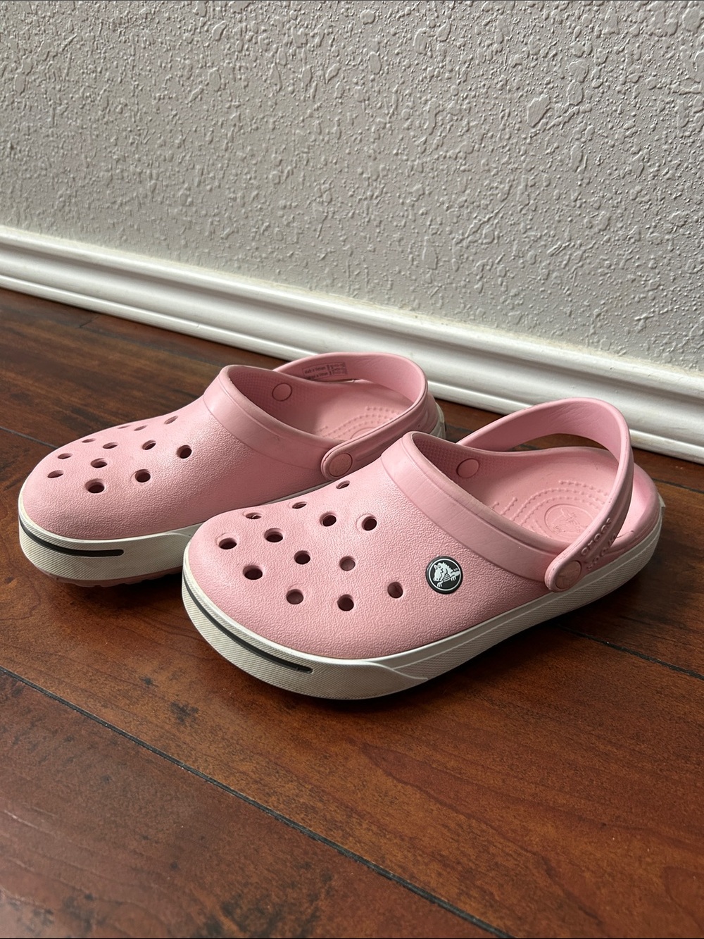 CROCS Classic Clog in Light Pink with White Sole
